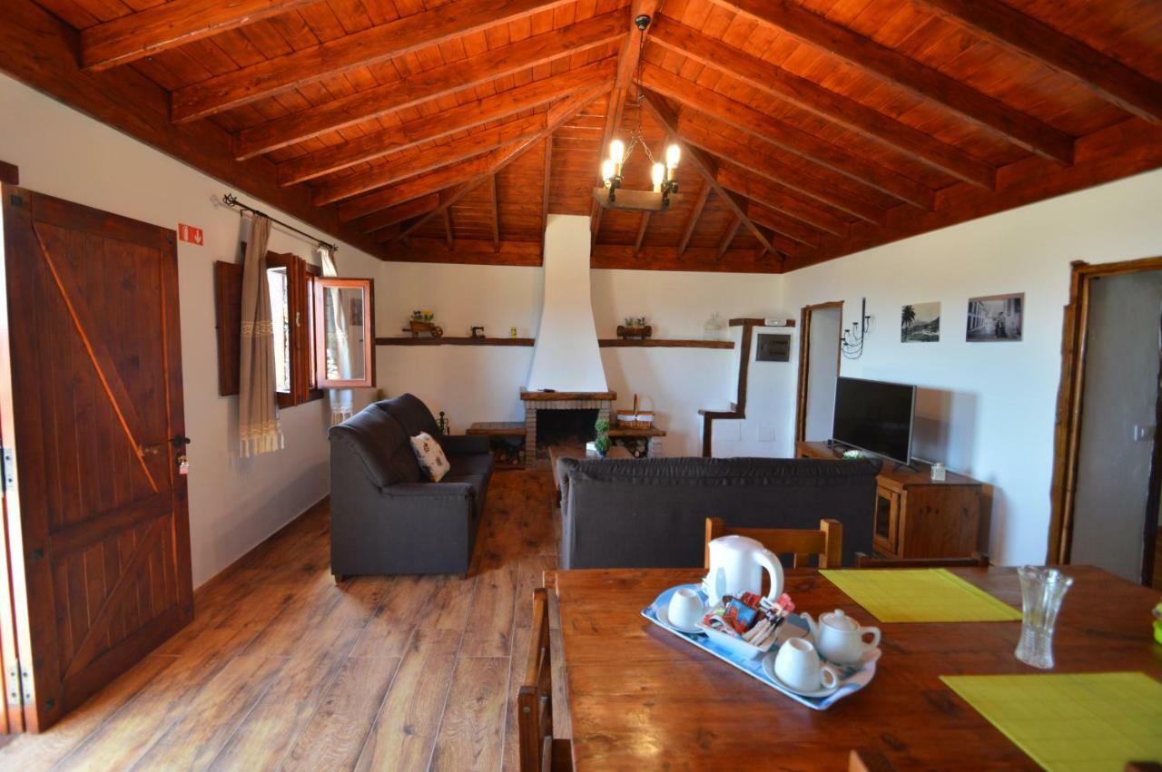Casas Rurales Los Guinderos อิคอดเดลอสวินอส ภายนอก รูปภาพ