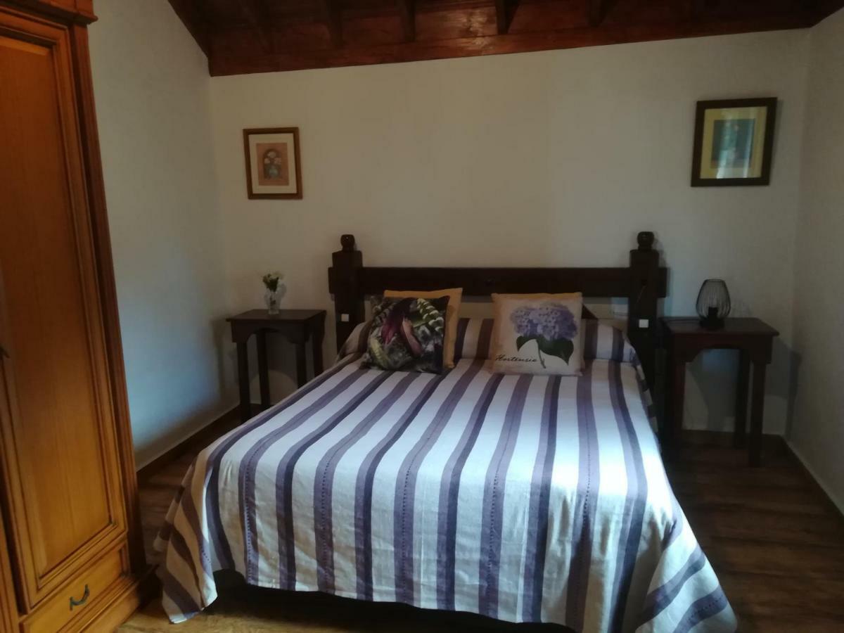 Casas Rurales Los Guinderos อิคอดเดลอสวินอส ภายนอก รูปภาพ
