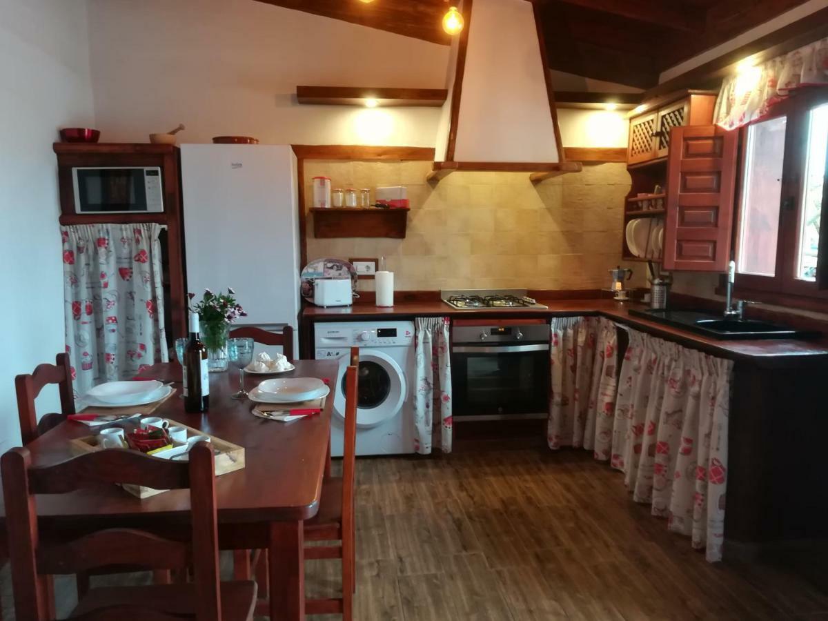 Casas Rurales Los Guinderos อิคอดเดลอสวินอส ภายนอก รูปภาพ